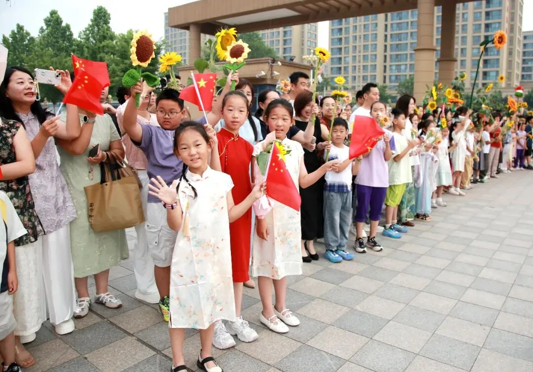 中考收官!合笔如愿,下一站见!-第57张图片-四季读书网