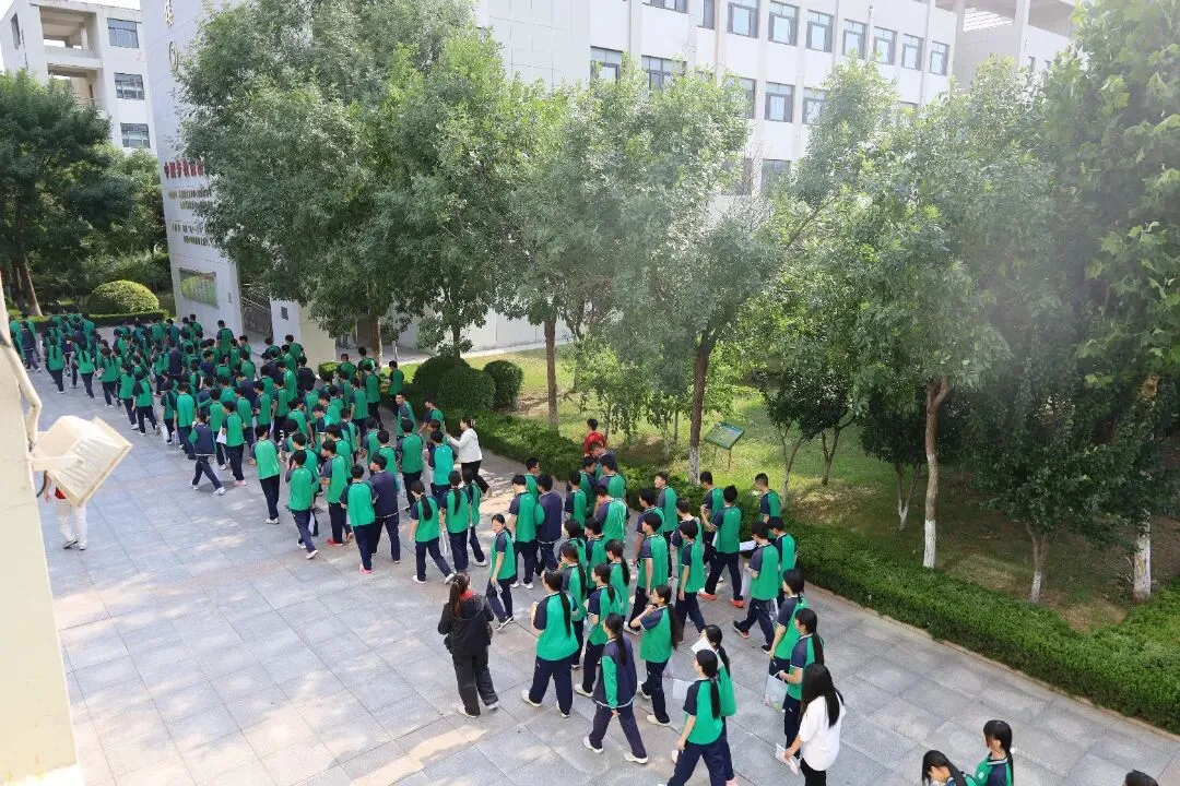 中考收官!合笔如愿,下一站见!-第61张图片-四季读书网