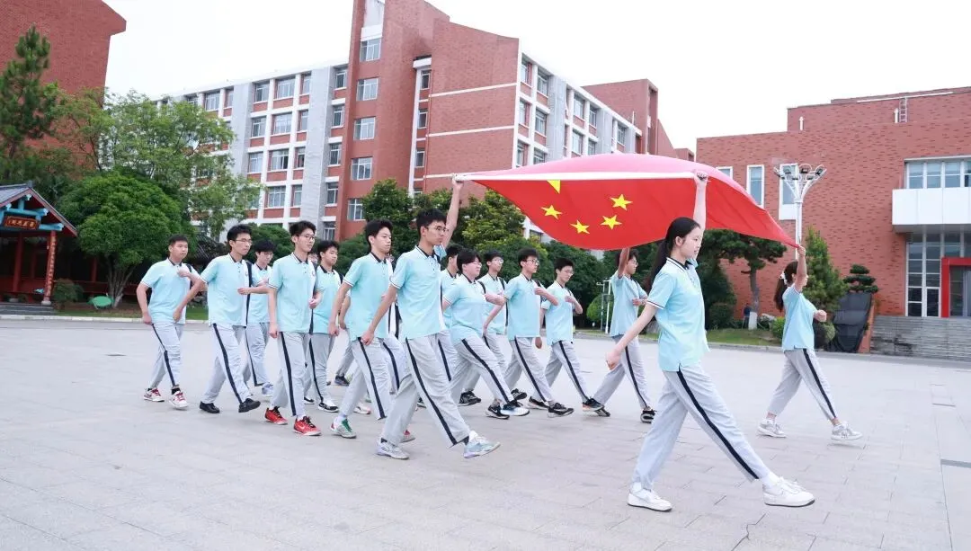 中考壮行仪式|挥毫中考,落笔生花!热血出征,实力出“粽”!-第39张图片-四季读书网