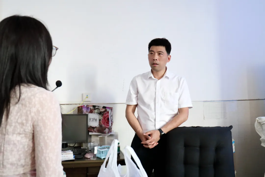 熊杜明在调研督导中考准备工作时强调:以父母之心抓实考务保障 全力护航平稳有序-第3张图片-四季读书网 熊杜明在调研督导中考准备工作时强调:以父母之心抓实考务保障 全力护航平稳有序-第3张图片-四季读书网