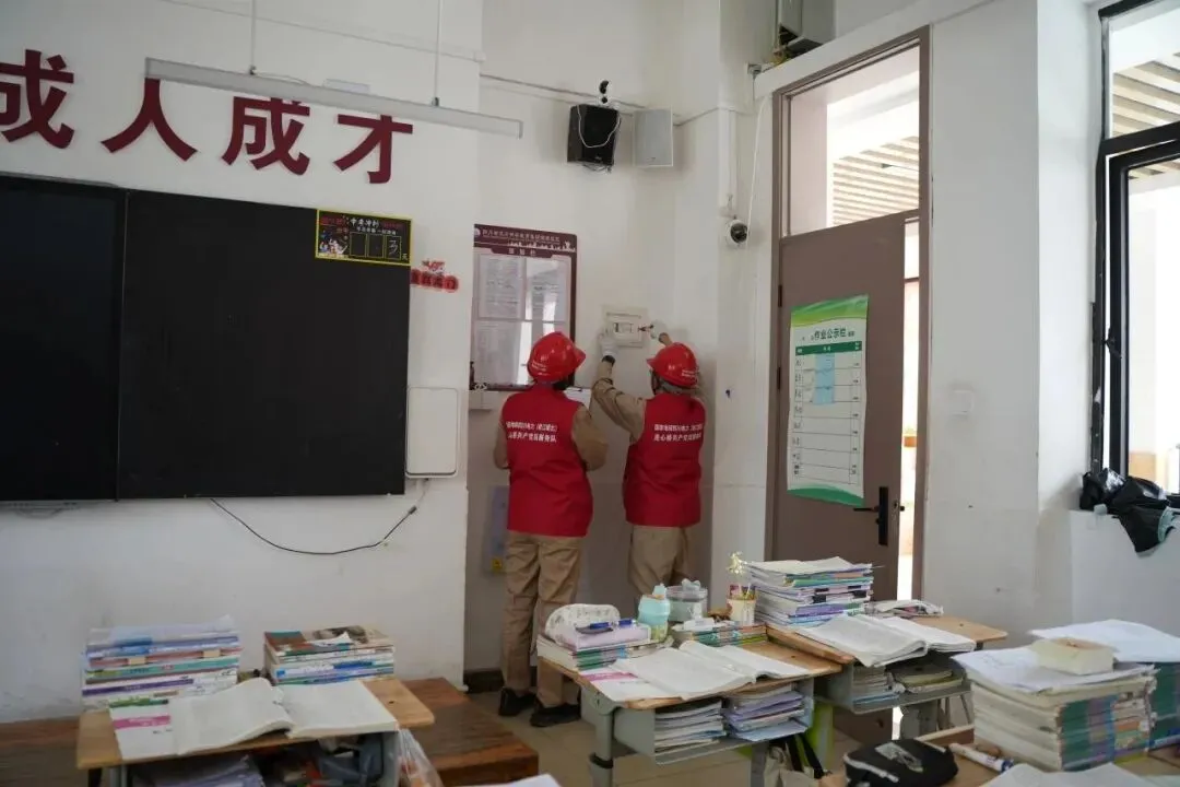 中考保电 | 四川电力严阵以待,守护每一份努力-第5张图片-四季读书网