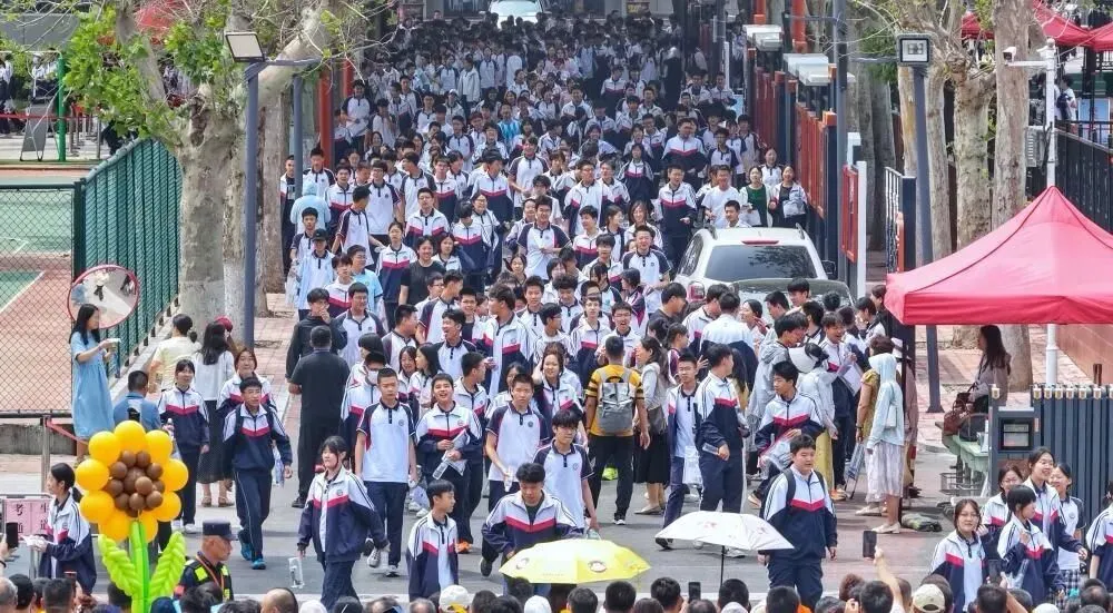 2026青岛中考考生整体反馈-第3张图片-四季读书网 2026青岛中考考生整体反馈-第3张图片-四季读书网