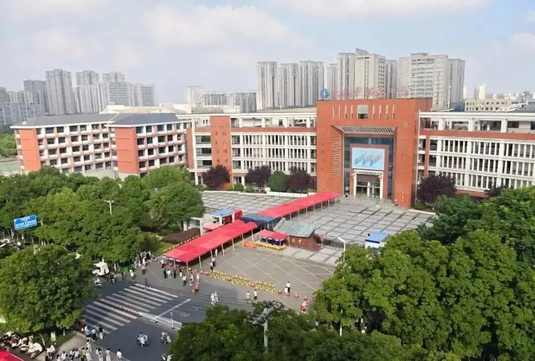 今天开考,愿所有考生中考圆梦-第9张图片-四季读书网