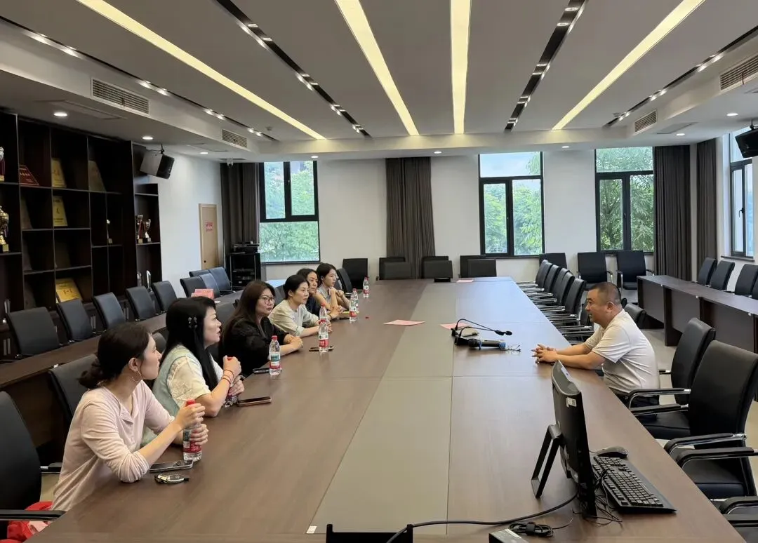 凝巾帼暖意 制甜蜜心意|双林巾帼为中考学子加油赋能-第22张图片-四季读书网 凝巾帼暖意 制甜蜜心意|双林巾帼为中考学子加油赋能-第22张图片-四季读书网