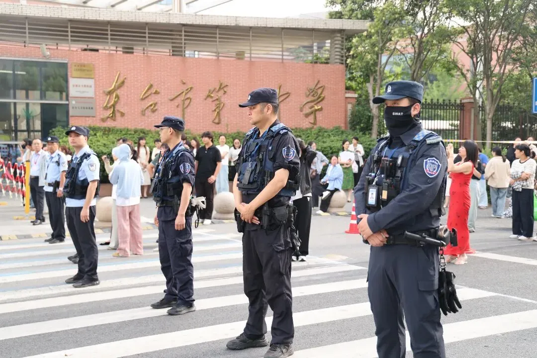 出征!直击东台中考首日→-第17张图片-四季读书网