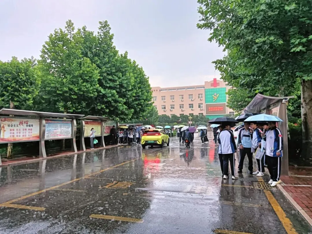德州恒威安保圆满完成2026年中考安保任务-第11张图片-四季读书网 德州恒威安保圆满完成2026年中考安保任务-第11张图片-四季读书网