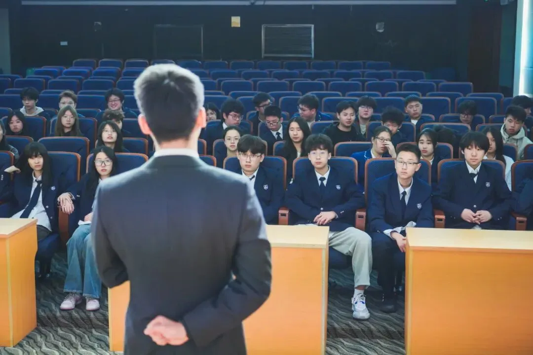 中考后转轨新加坡留学|玛瑞丹上海学校新加坡留学介绍-第38张图片-四季读书网 中考后转轨新加坡留学|玛瑞丹上海学校新加坡留学介绍-第38张图片-四季读书网