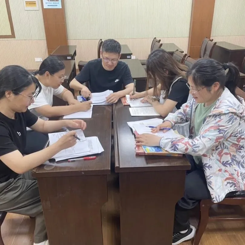 真题研修赋新能 一题一练提质效——陶庄中学依托AI赋能抓实中考期末复习备考-第28张图片-四季读书网