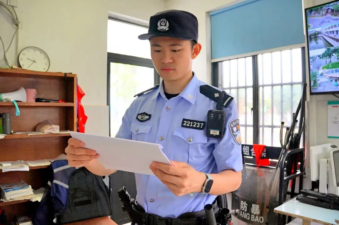 “警”随中考,为梦护航-第18张图片-四季读书网