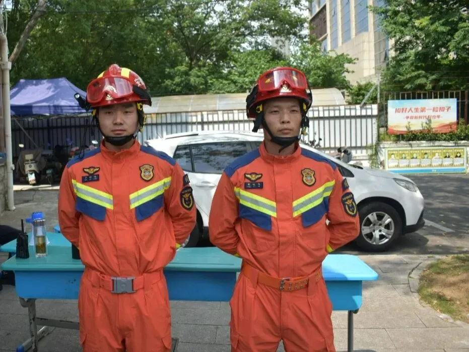 中考系列报道|铃响落笔赴新程,上派初中 2026 年中考圆满收官-第7张图片-四季读书网