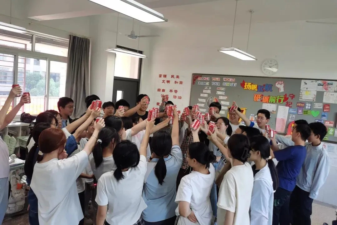 中考加油 | 少年不惧,彼方尚有荣光-第53张图片-四季读书网 中考加油 | 少年不惧,彼方尚有荣光-第53张图片-四季读书网