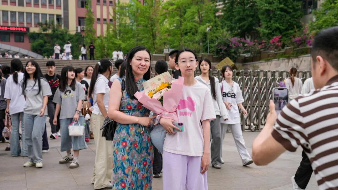 中考落幕!马边少年奔向下一场山海-第6张图片-四季读书网