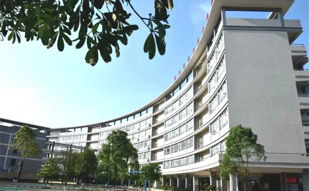 2026广州中考升学指南:公办中专A类前十院校盘点-第31张图片-四季读书网 2026广州中考升学指南:公办中专A类前十院校盘点-第31张图片-四季读书网
