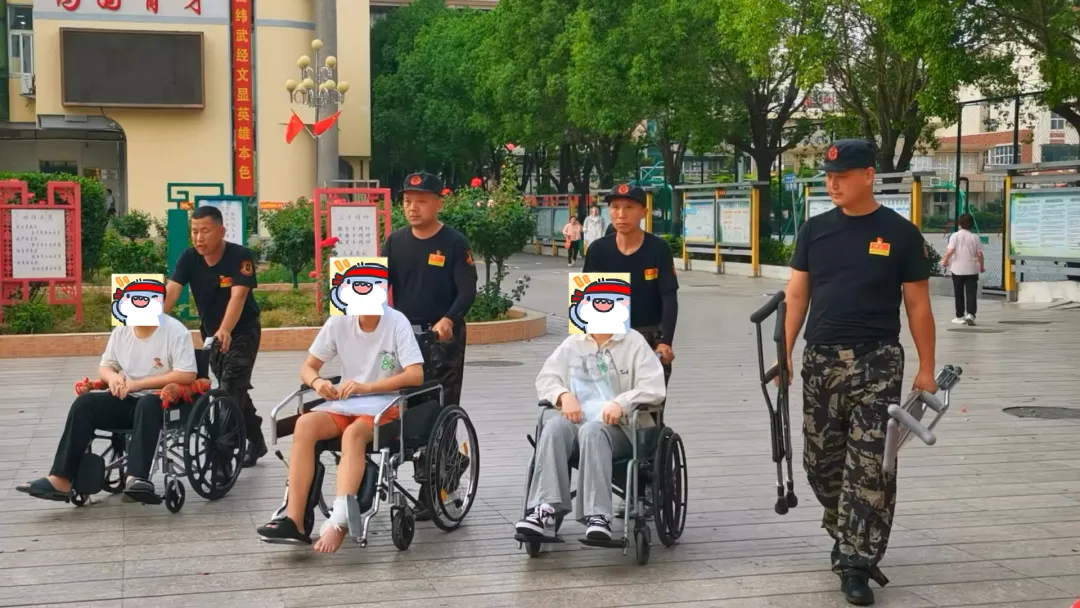 暖心护考 助梦起航 临泉志愿助力中考剪影-第9张图片-四季读书网 暖心护考 助梦起航 临泉志愿助力中考剪影-第9张图片-四季读书网