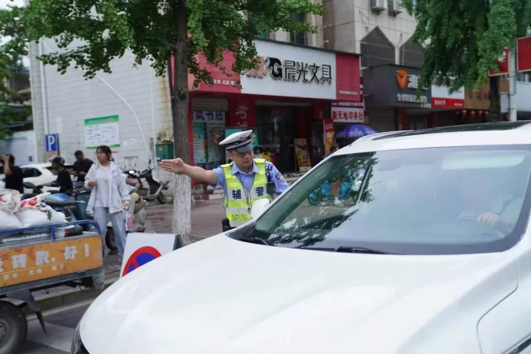中考落幕,“护航答卷”已提交!-第13张图片-四季读书网 中考落幕,“护航答卷”已提交!-第13张图片-四季读书网