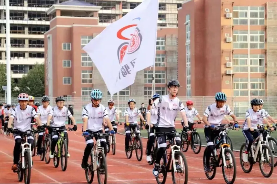 中考之后首次校园开放日!6月24日西安交大附中国际部,欢迎您来校!-第26张图片-四季读书网 中考之后首次校园开放日!6月24日西安交大附中国际部,欢迎您来校!-第26张图片-四季读书网
