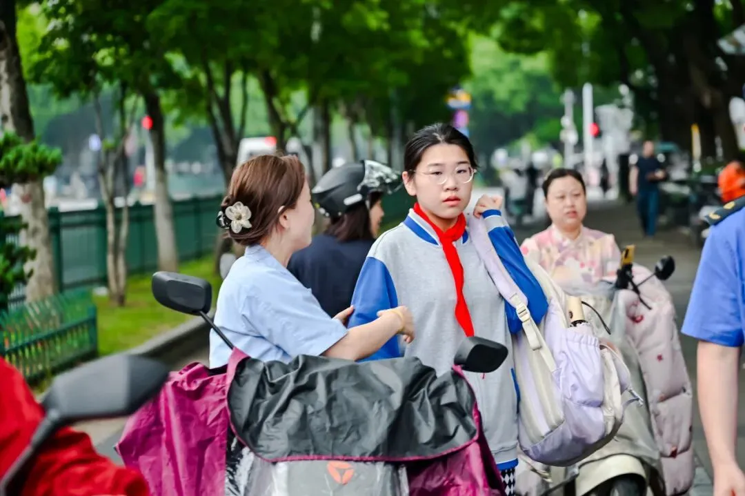 【中考特辑】盛夏执笔,志同道合,奔赴属于你们的光亮!-第58张图片-四季读书网 【中考特辑】盛夏执笔,志同道合,奔赴属于你们的光亮!-第58张图片-四季读书网