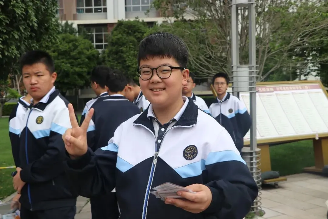 中考首日 || 少年博思千日 求实风骨 青春挥毫三天 冲十锋芒-第14张图片-四季读书网 中考首日 || 少年博思千日 求实风骨 青春挥毫三天 冲十锋芒-第14张图片-四季读书网