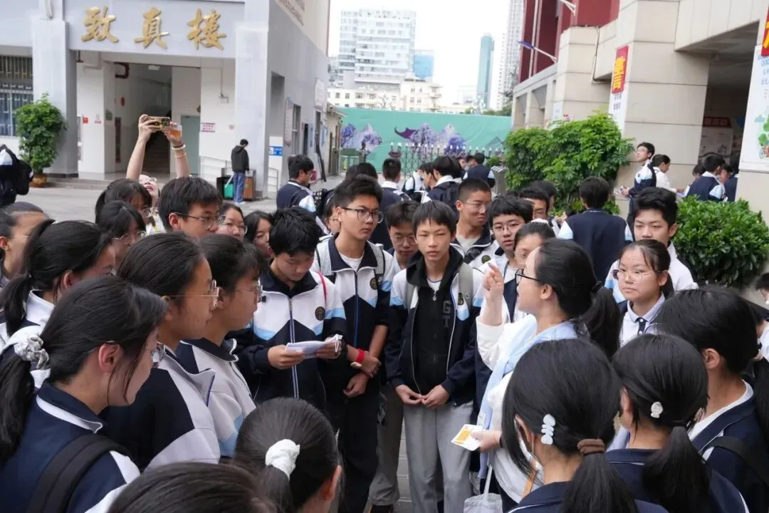 中考首日 || 少年博思千日 求实风骨 青春挥毫三天 冲十锋芒-第16张图片-四季读书网 中考首日 || 少年博思千日 求实风骨 青春挥毫三天 冲十锋芒-第16张图片-四季读书网