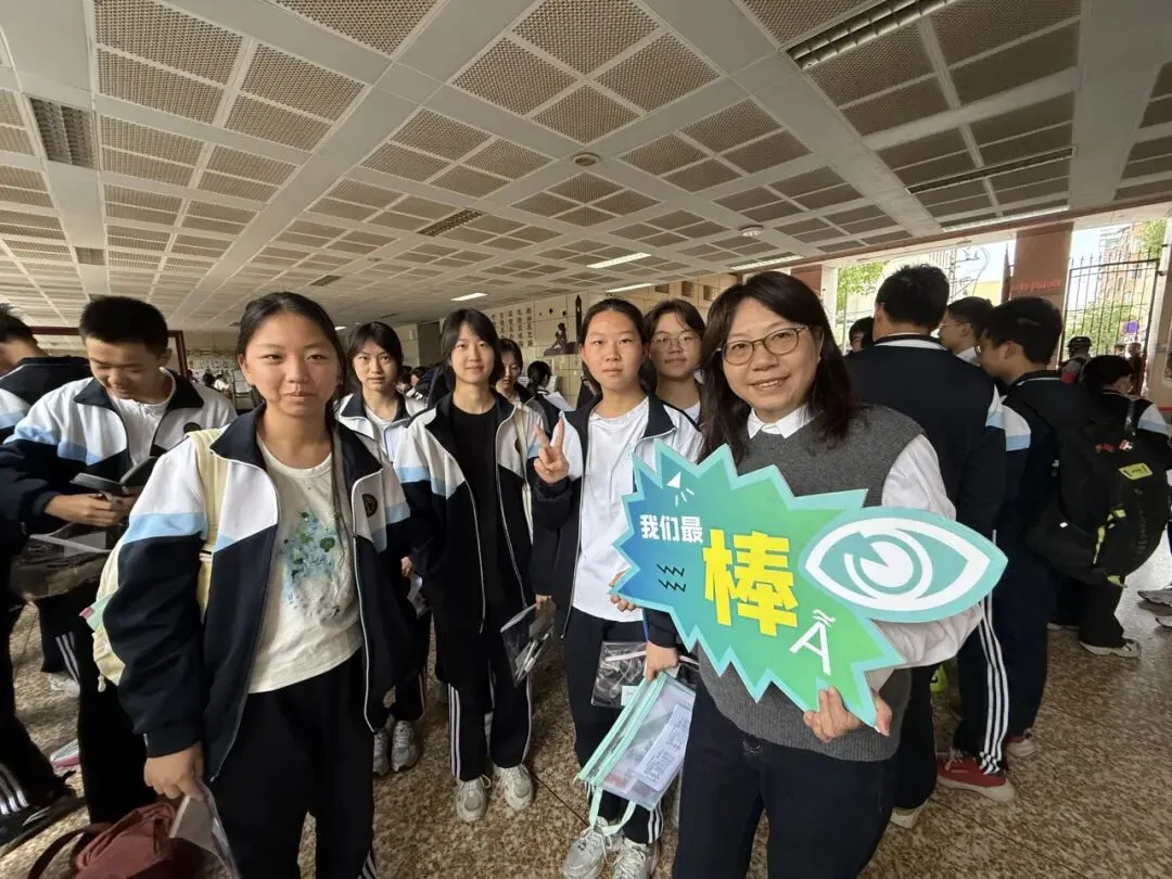 中考首日 || 少年博思千日 求实风骨 青春挥毫三天 冲十锋芒-第20张图片-四季读书网 中考首日 || 少年博思千日 求实风骨 青春挥毫三天 冲十锋芒-第20张图片-四季读书网