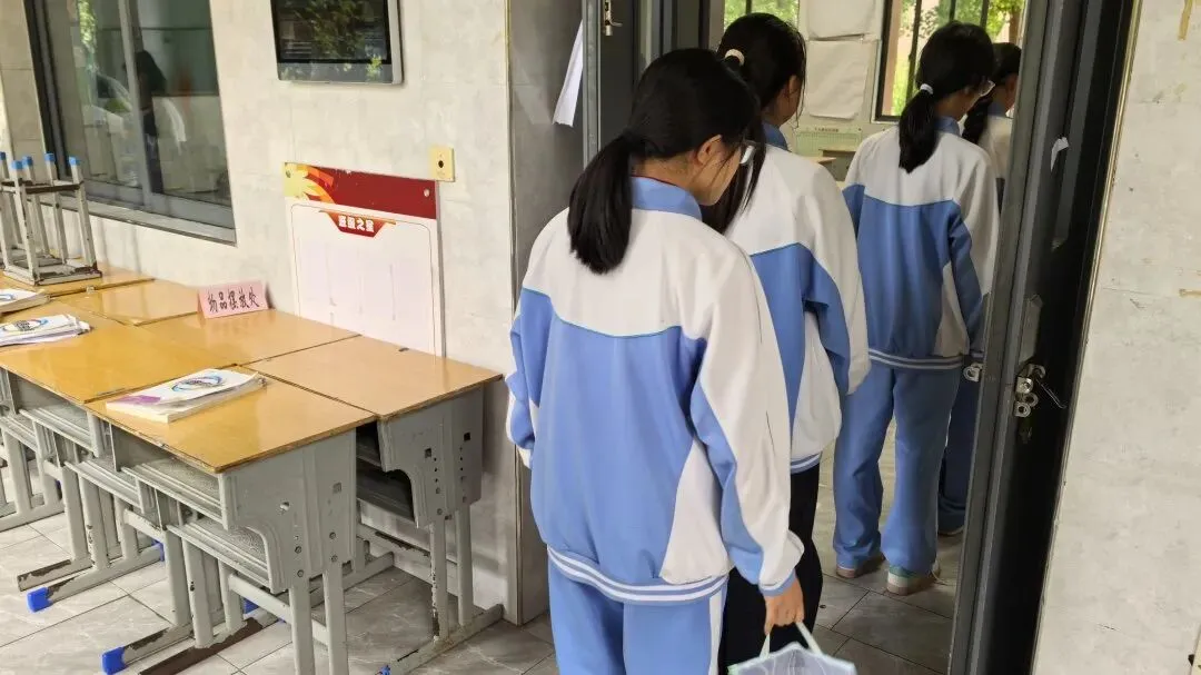 中考首日:菱塘学子,加油!-第16张图片-四季读书网 中考首日:菱塘学子,加油!-第16张图片-四季读书网