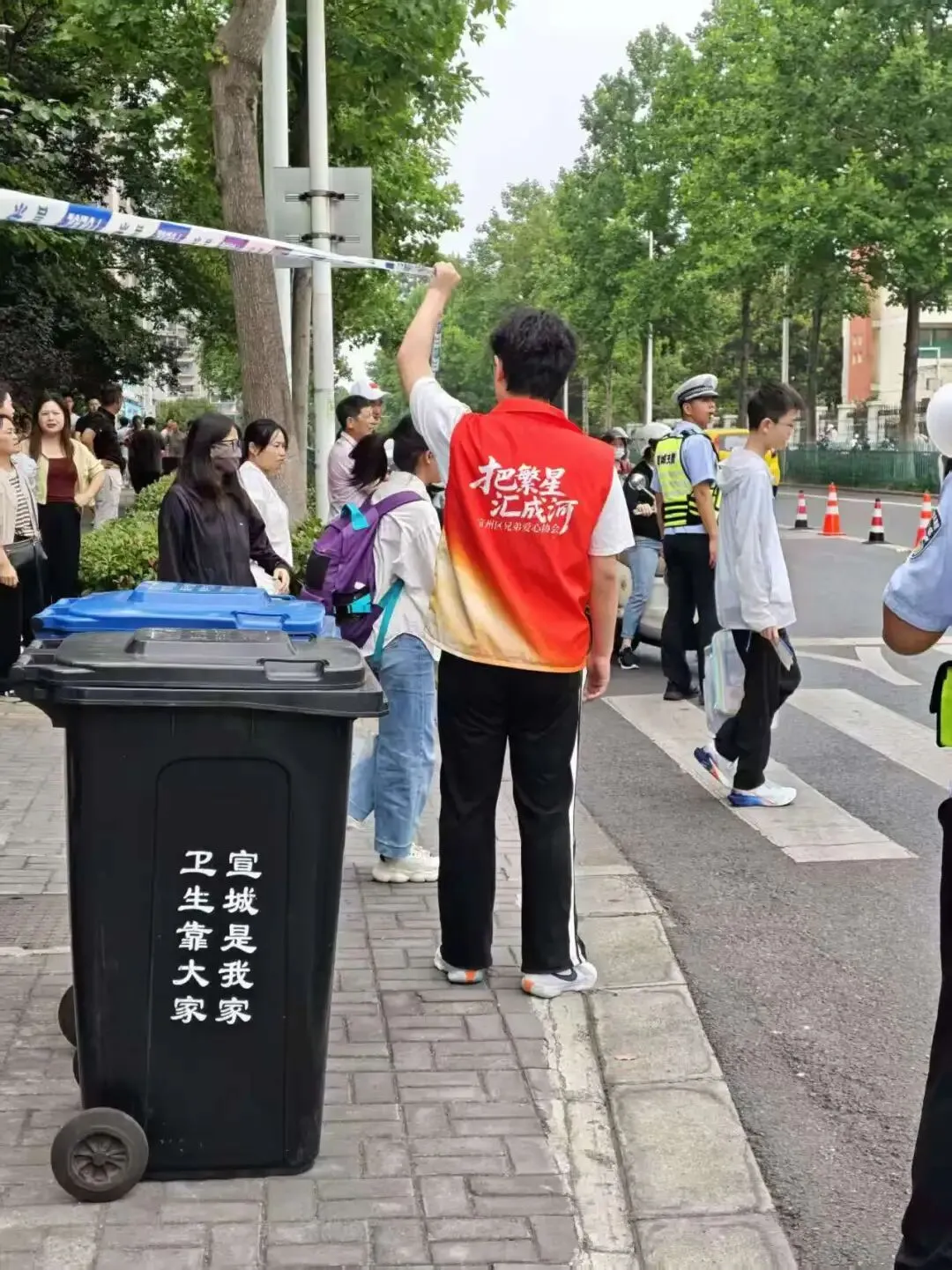 青·动态|护航中考,以爱相伴, 暖心志愿服务,为追梦少年加油-第19张图片-四季读书网