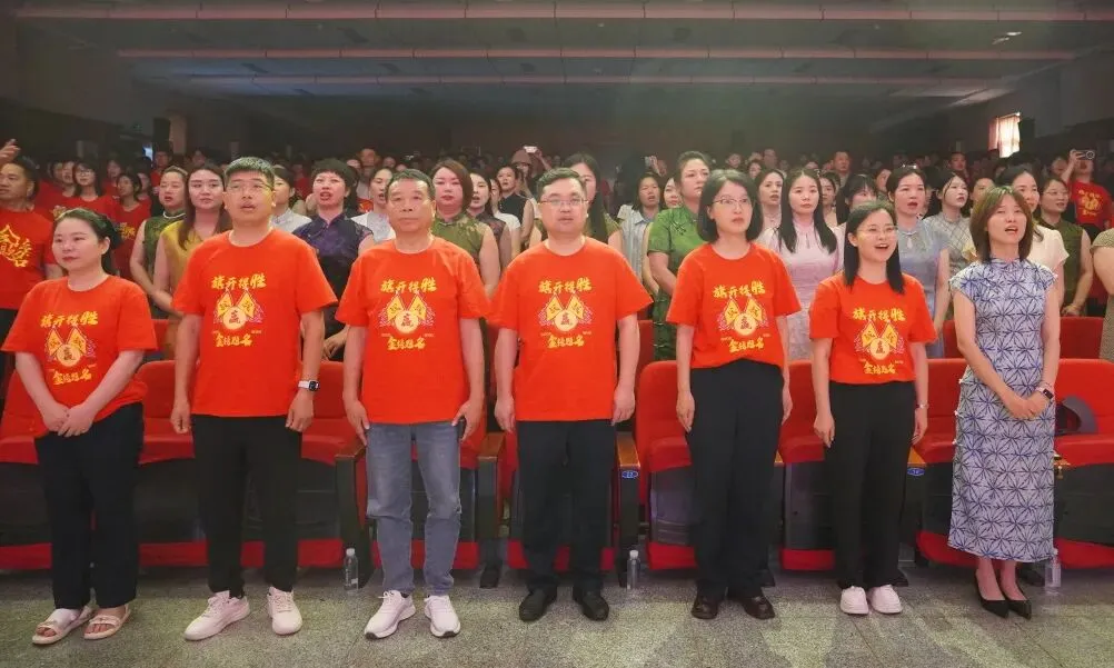 全员出征!挥毫泼墨战中考,策马扬鞭向未来-第57张图片-四季读书网 全员出征!挥毫泼墨战中考,策马扬鞭向未来-第57张图片-四季读书网