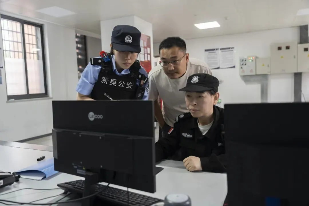 中考首日,多图直击!-第24张图片-四季读书网 中考首日,多图直击!-第24张图片-四季读书网