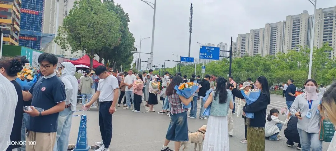 中考日常纪实-第1张图片-四季读书网