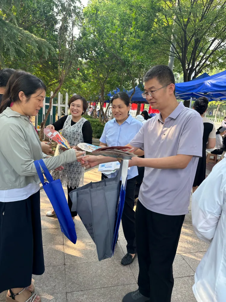 “消保护航·智赢金榜季”|临商银行助力中考宣传活动展示-第35张图片-四季读书网