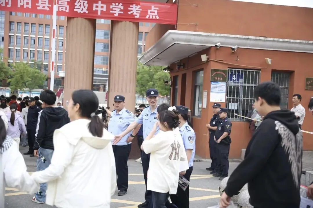 江苏亭湖 吉志群‖【2026年中考下水作文】 粽香端午 有声有色(散文)-第5张图片-四季读书网 江苏亭湖 吉志群‖【2026年中考下水作文】 粽香端午 有声有色(散文)-第5张图片-四季读书网