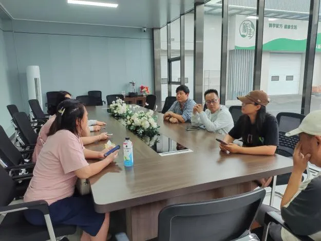 【总务】食安护航,助力中考!沙市实验中学两校区家委走进配餐企业实地调研-第18张图片-四季读书网