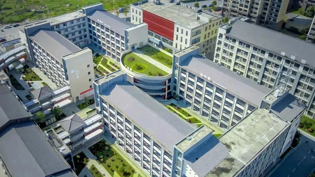 中考加油,静待少年凯歌旋——丰城厚一学校为初三学子中考壮行!-第17张图片-四季读书网