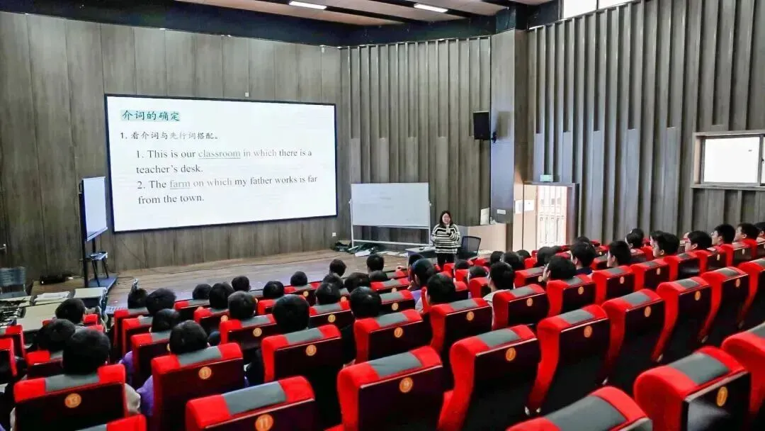 中考加油,静待少年凯歌旋——丰城厚一学校为初三学子中考壮行!-第32张图片-四季读书网