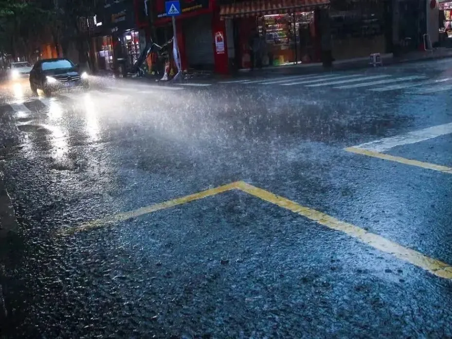18-22日有强降雨,中考和端午出行注意安全!-第4张图片-四季读书网 18-22日有强降雨,中考和端午出行注意安全!-第4张图片-四季读书网