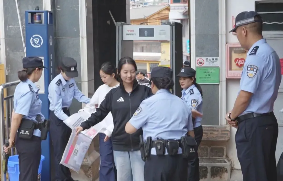 丽江28674名学子赴考!多方联动护航中考-第6张图片-四季读书网