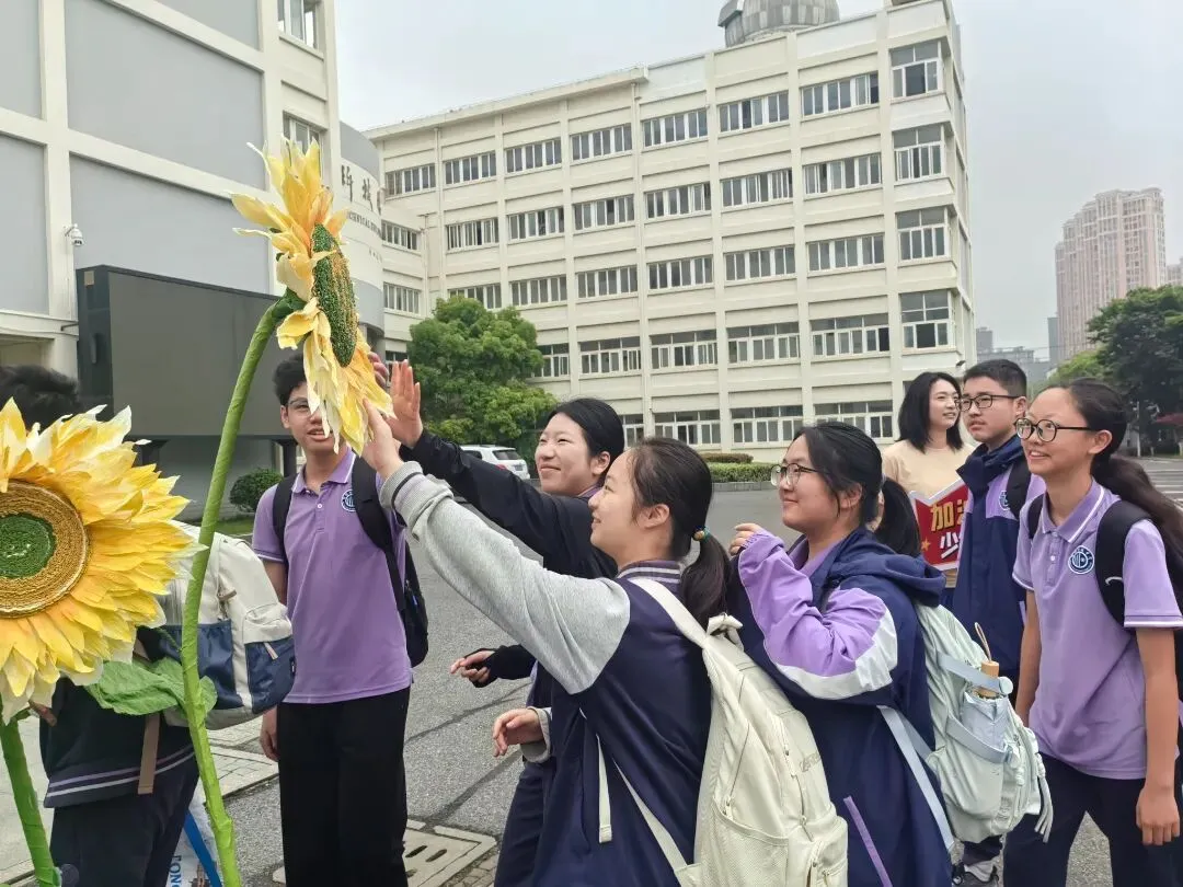 中考开考!太仓考生们加油-第4张图片-四季读书网 中考开考!太仓考生们加油-第4张图片-四季读书网
