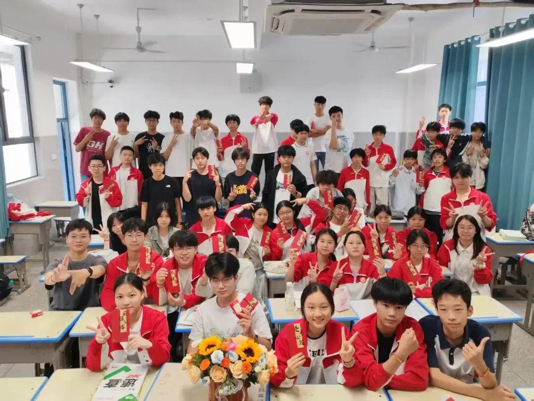 中考首日,钢中学子加油!-第22张图片-四季读书网 中考首日,钢中学子加油!-第22张图片-四季读书网