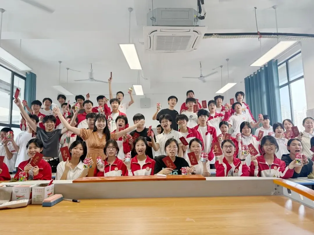 中考首日,钢中学子加油!-第25张图片-四季读书网 中考首日,钢中学子加油!-第25张图片-四季读书网