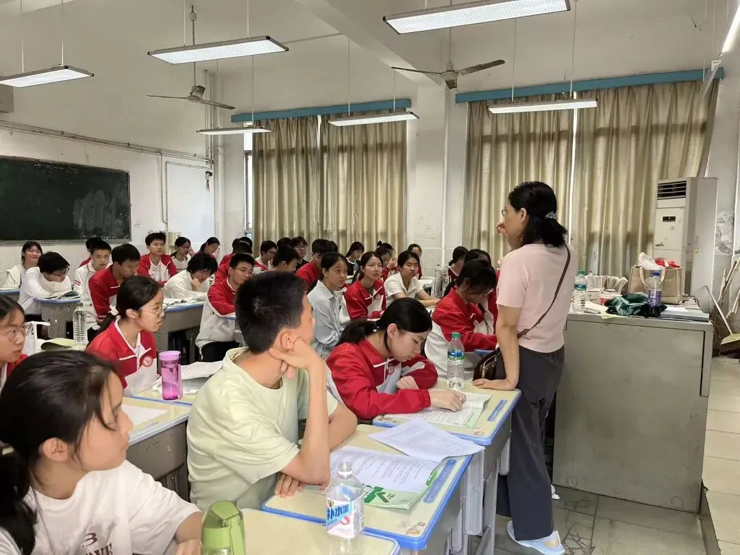 中考首日,钢中学子加油!-第29张图片-四季读书网 中考首日,钢中学子加油!-第29张图片-四季读书网