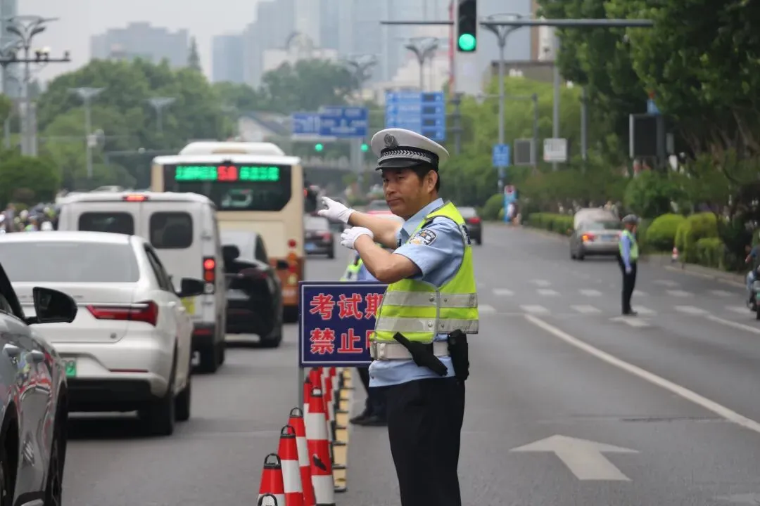 中考收官!庐阳学子,迎风启航-第7张图片-四季读书网 中考收官!庐阳学子,迎风启航-第7张图片-四季读书网