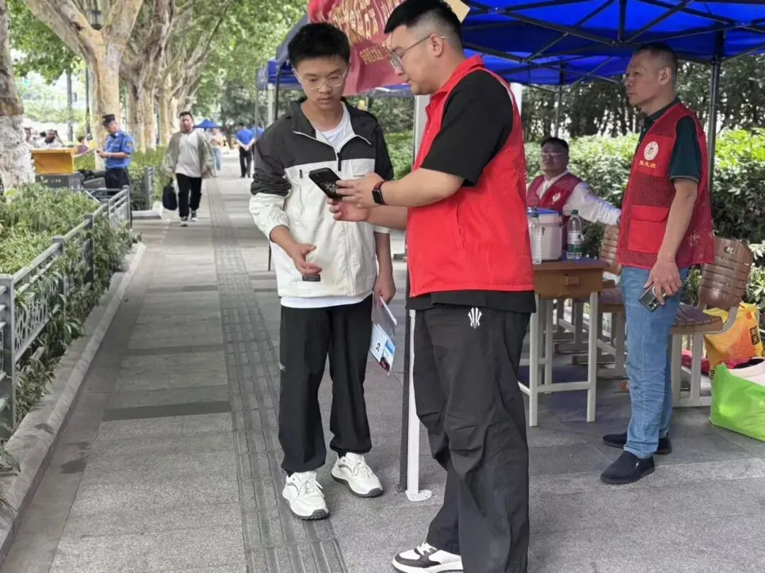 中考收官!庐阳学子,迎风启航-第11张图片-四季读书网 中考收官!庐阳学子,迎风启航-第11张图片-四季读书网