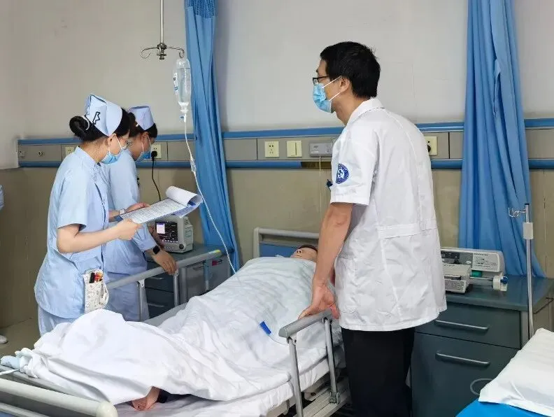 争分夺秒,生命至上——利港医院“模拟考”守护您的平安-第8张图片-四季读书网 争分夺秒,生命至上——利港医院“模拟考”守护您的平安-第8张图片-四季读书网