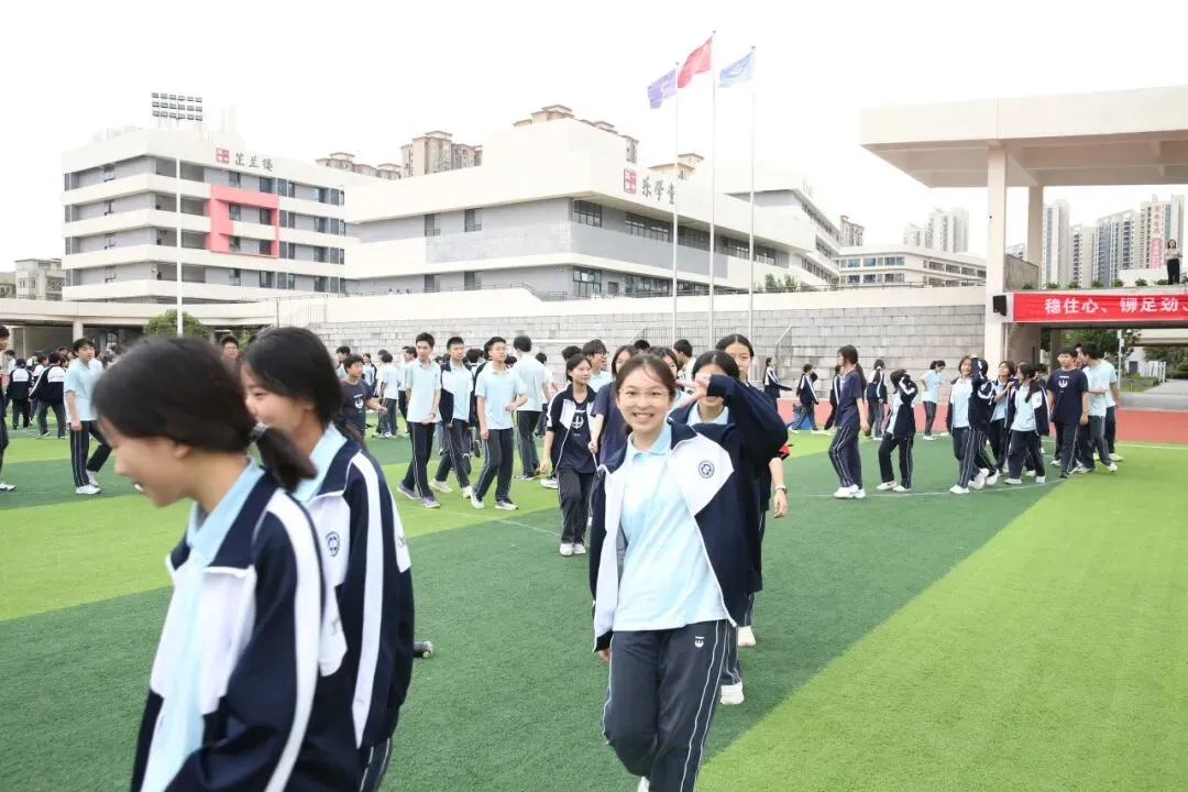 暖心赋能,蓄力中考|放轻松、铆足劲,初三少年全力冲刺!-第7张图片-四季读书网 暖心赋能,蓄力中考|放轻松、铆足劲,初三少年全力冲刺!-第7张图片-四季读书网