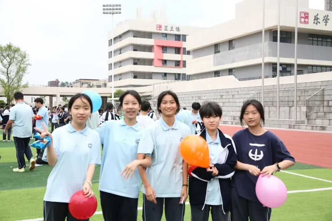 暖心赋能,蓄力中考|放轻松、铆足劲,初三少年全力冲刺!-第31张图片-四季读书网 暖心赋能,蓄力中考|放轻松、铆足劲,初三少年全力冲刺!-第31张图片-四季读书网