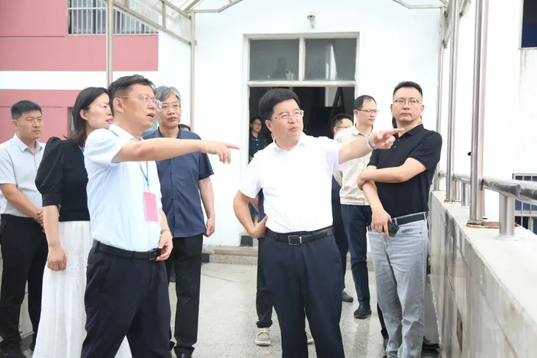 暖心护航 筑梦中考——云阳学校2026年中考顺利开考-第18张图片-四季读书网 暖心护航 筑梦中考——云阳学校2026年中考顺利开考-第18张图片-四季读书网