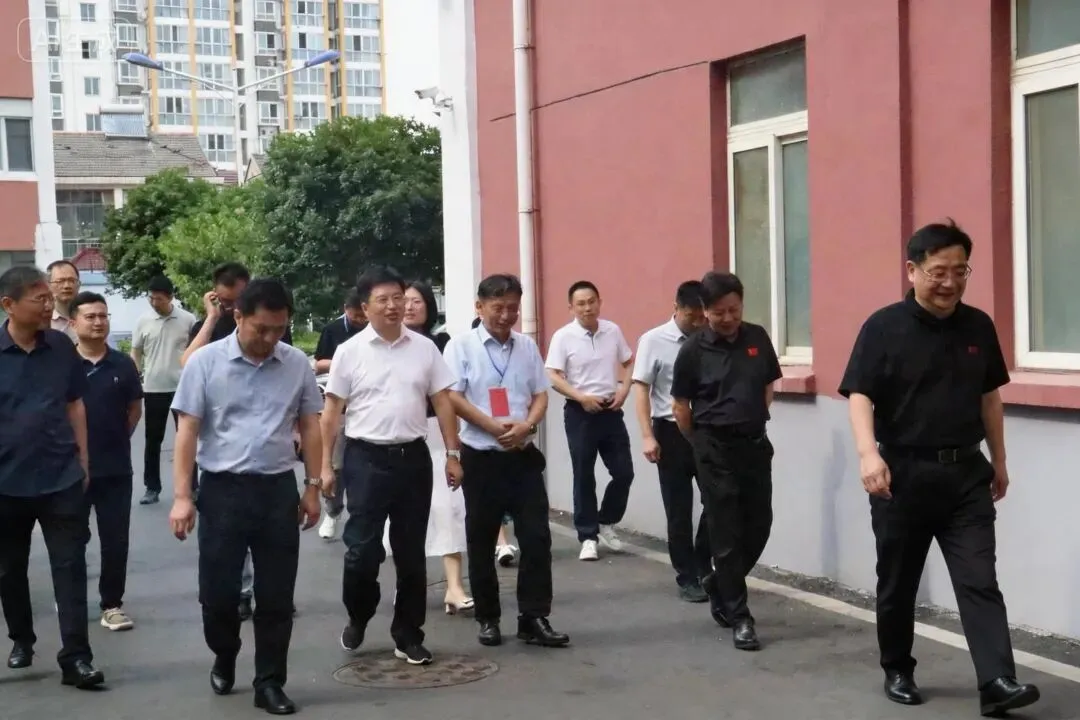 暖心护航 筑梦中考——云阳学校2026年中考顺利开考-第21张图片-四季读书网 暖心护航 筑梦中考——云阳学校2026年中考顺利开考-第21张图片-四季读书网