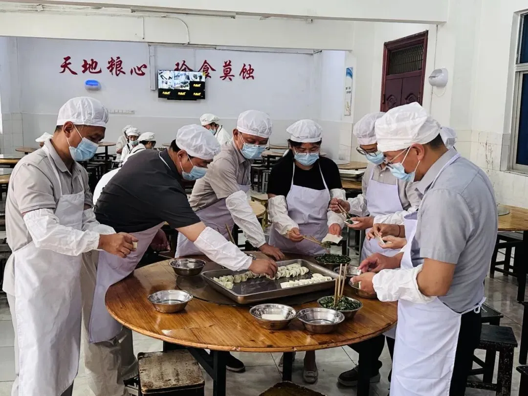 暖心护航 筑梦中考——云阳学校2026年中考顺利开考-第30张图片-四季读书网 暖心护航 筑梦中考——云阳学校2026年中考顺利开考-第30张图片-四季读书网