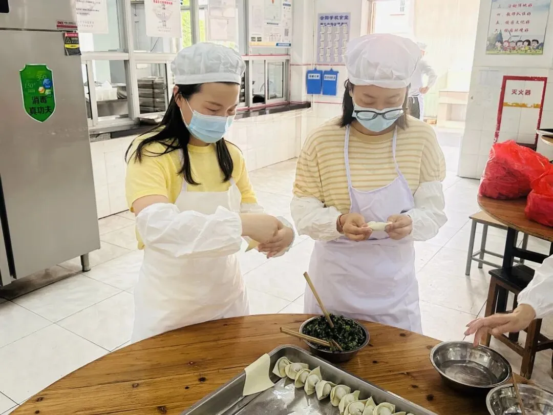 暖心护航 筑梦中考——云阳学校2026年中考顺利开考-第32张图片-四季读书网 暖心护航 筑梦中考——云阳学校2026年中考顺利开考-第32张图片-四季读书网
