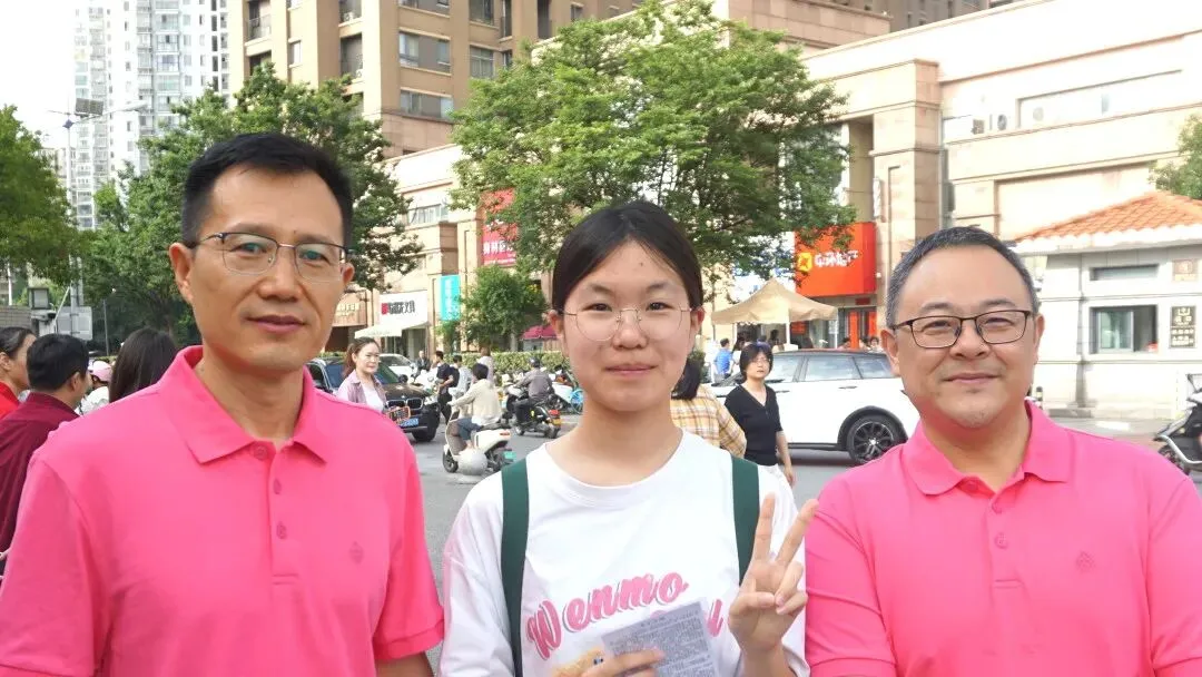 中考第一天 | 哇!作文题“飞地”出炉,又是专为园区校出的吗?-第11张图片-四季读书网 中考第一天 | 哇!作文题“飞地”出炉,又是专为园区校出的吗?-第11张图片-四季读书网